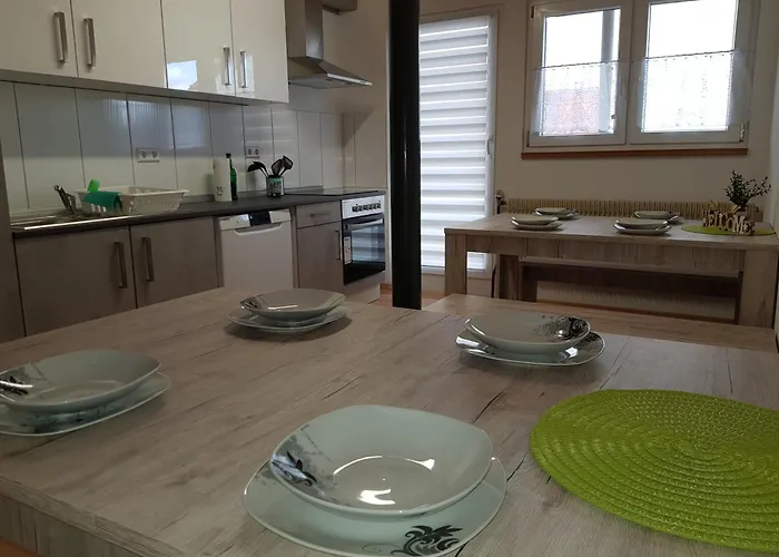 Monteurunterkunft Ochsen Гайслинген-ан-дер-Штайге